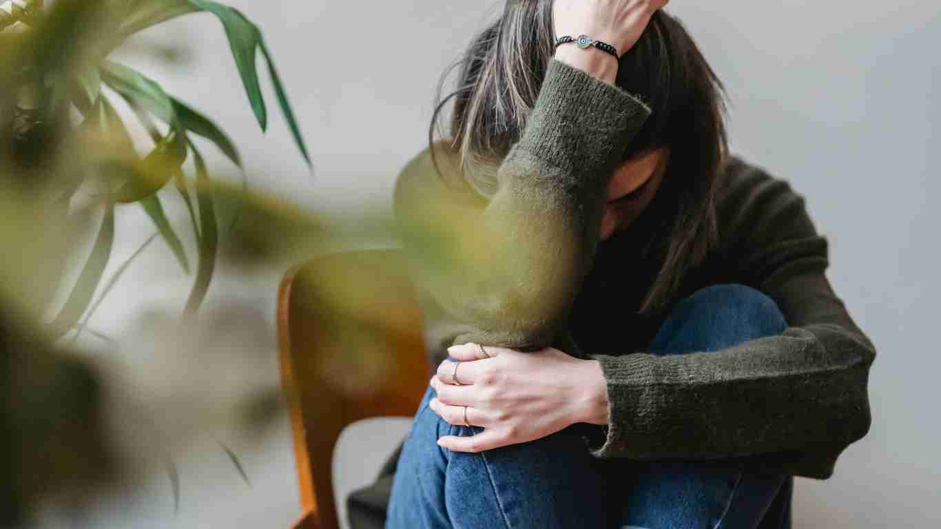 A very anxious woman