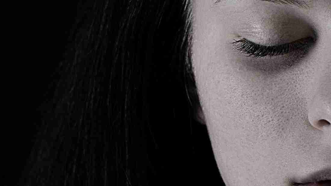 A very sad young woman