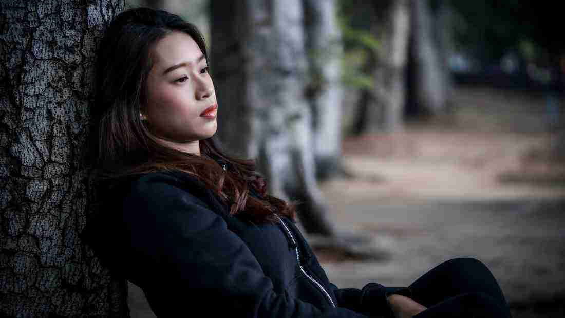 A very sad young woman