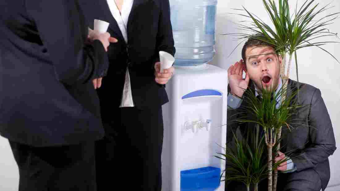 How to Deal with a Narcissist Coworker