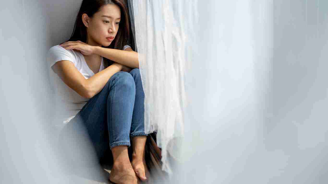 An insecure young woman