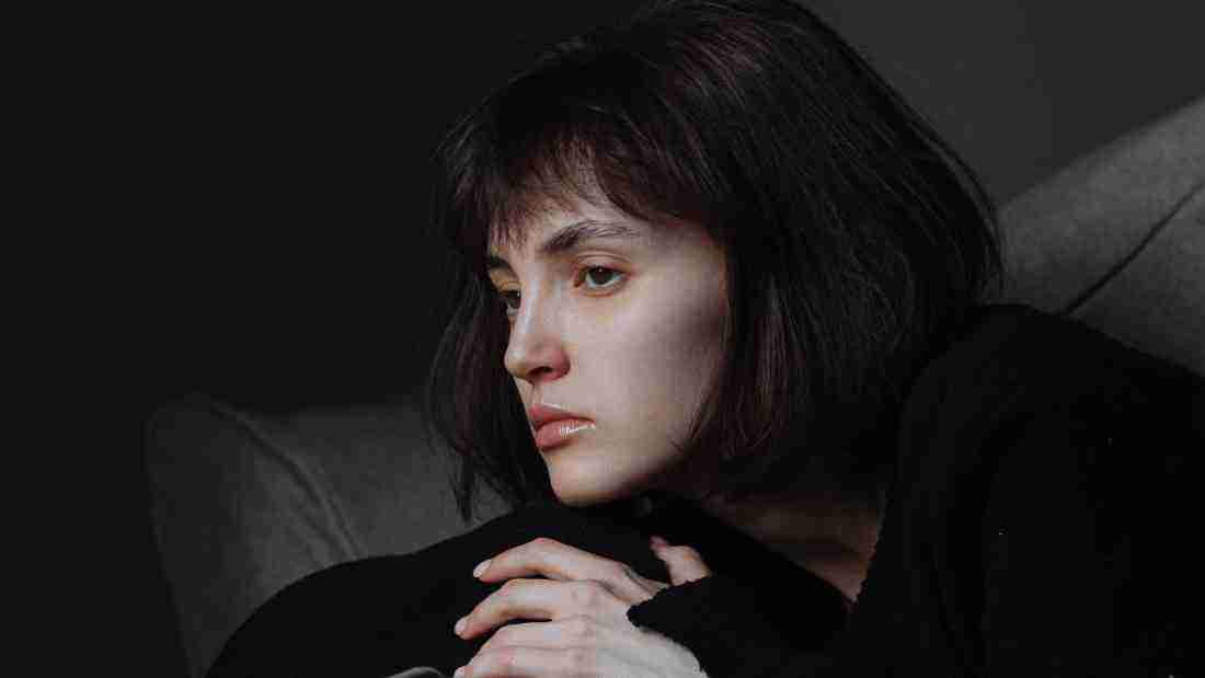 A depressed young woman
