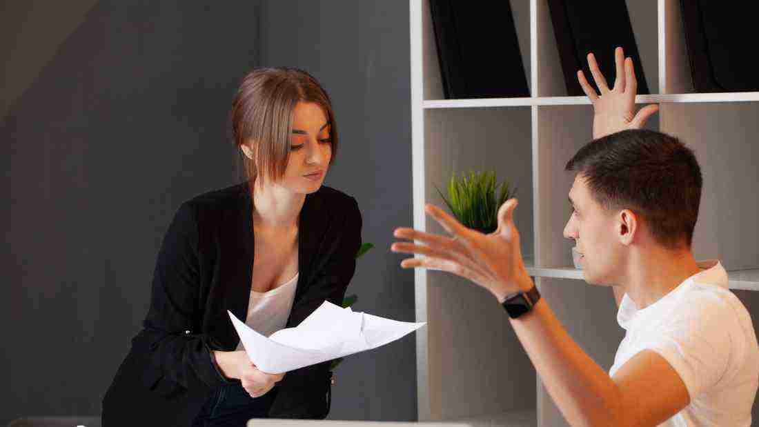 How to Deal with a Narcissist Coworker