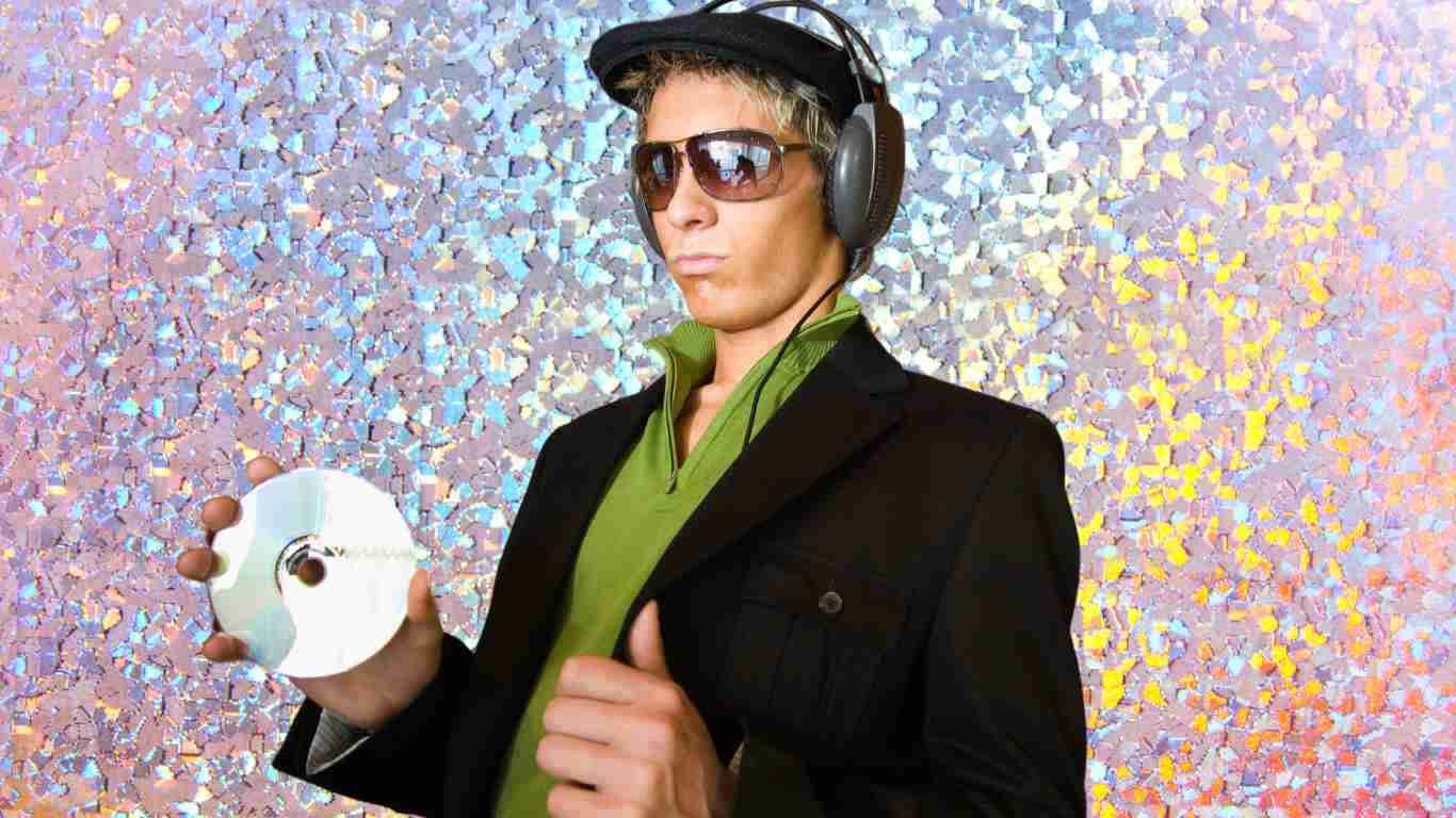 A narcissistic DJ stealing the spotlight