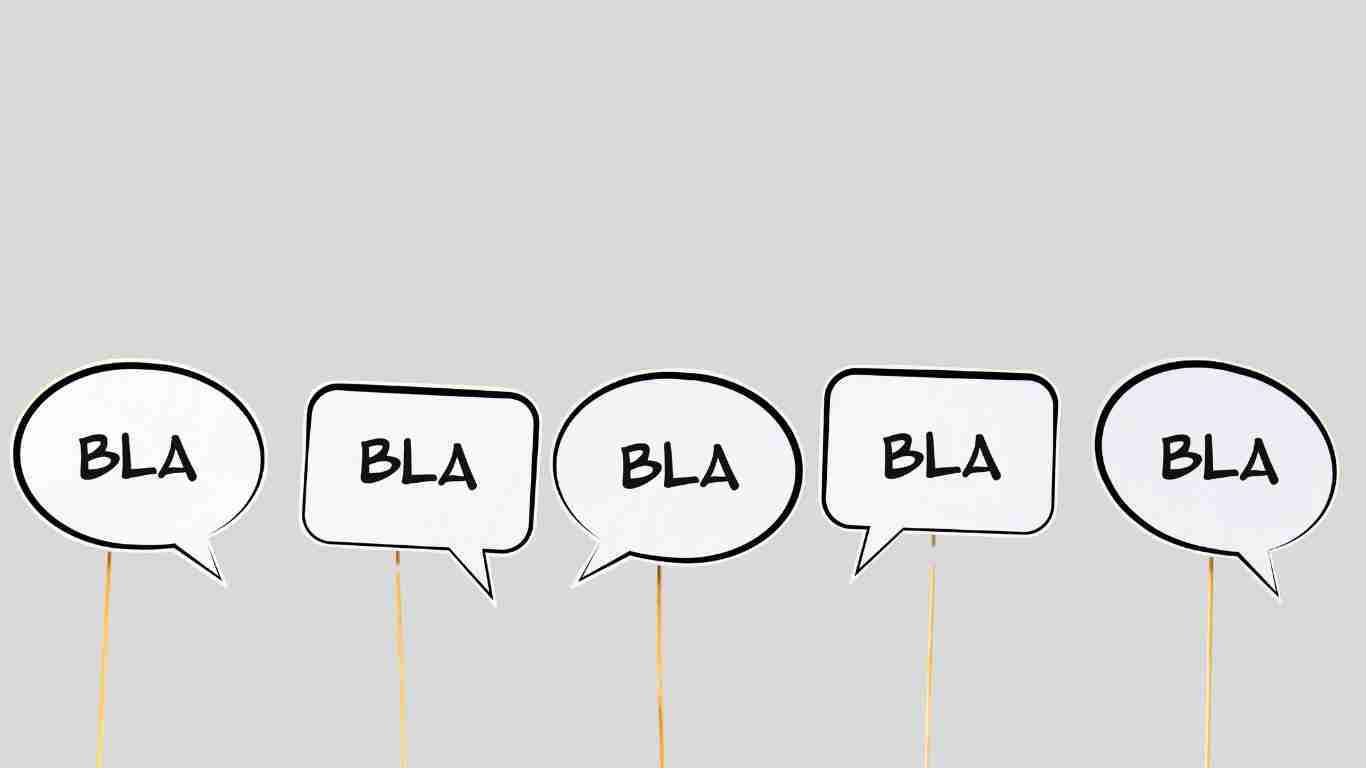 Speech bubbles bla bla bla