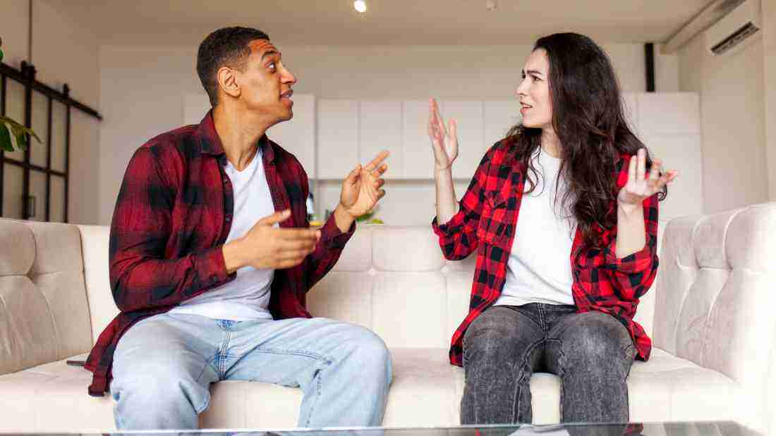 10 Tactics Covert Narcissists Use in Arguments