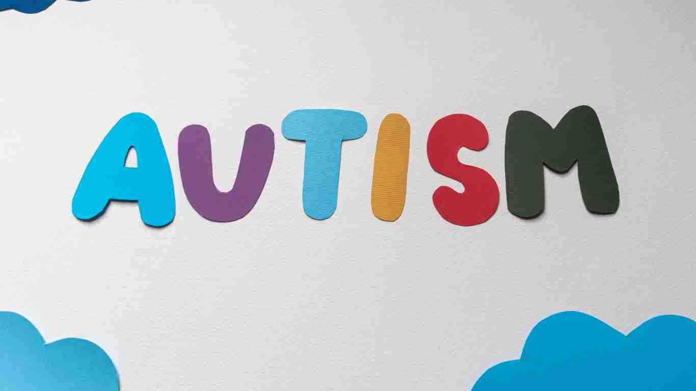 The word AUTISM