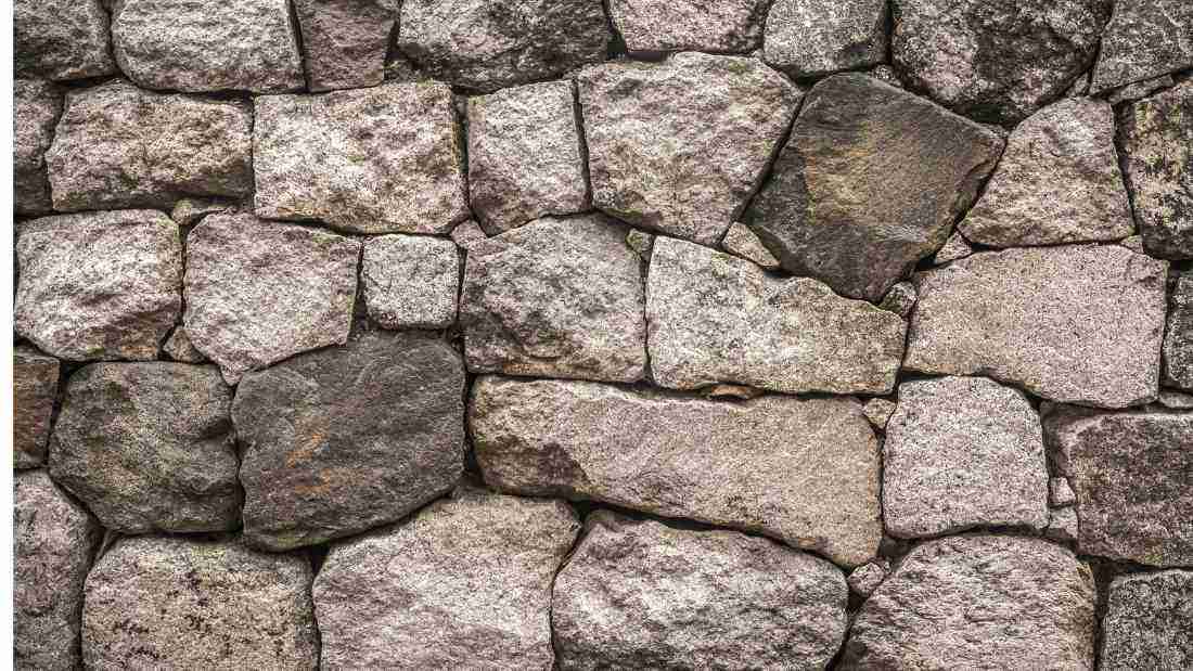 A stone wall