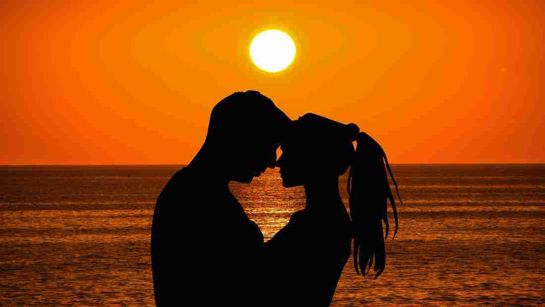 A romantic date during sunset